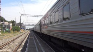 Электровоз ЭП1М-613 с поездом №234 Екатеринбург — Адлер