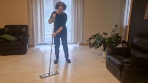 Моем полы мопом