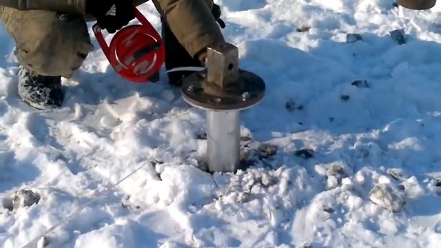 Зимний монтаж винтовых свай под баню смотреть онлайн