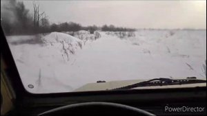 ЛуАЗ по глубокому снегу!!!