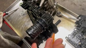 Коробка передач DQ381, датчики давления.