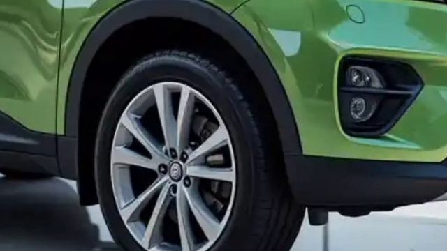 Новая Lada Largus 2025: Комфорт, Безопасность и Инновации на Д