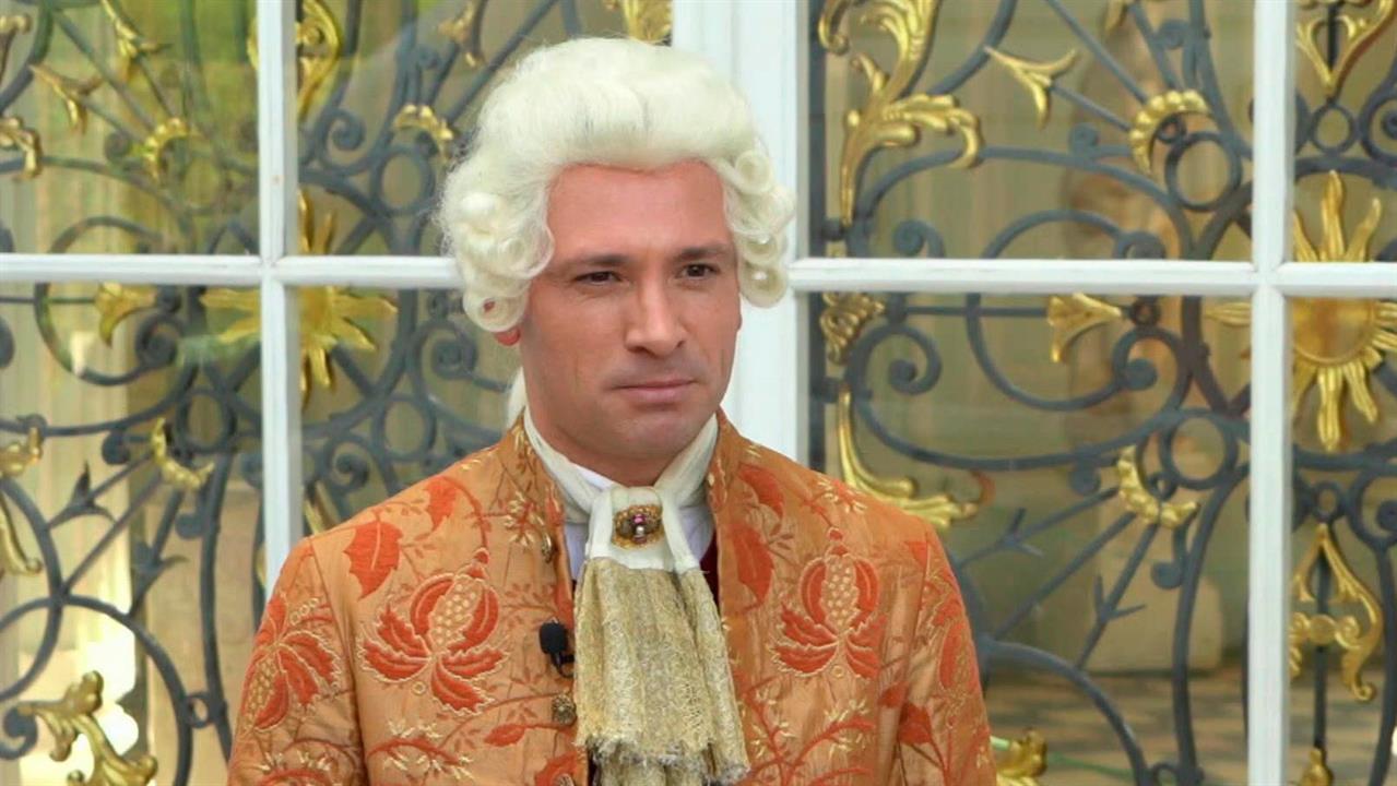 Хабаров рассказал о домашних тренировках на каблуках для съемок в "Великой"