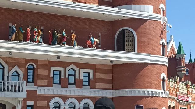 часы "12 апостолов" смотреть онлайн