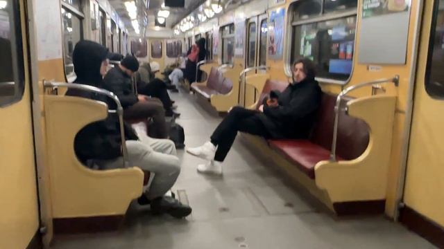 Метро КИЕВ 2024 Украина/KIEV UKRAINE. METRO 2024 #kyiv #ukraine #kiev #kиїв #к? смотреть онлайн