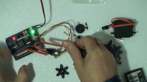 Два сервопривода MG-996R 15KG-180°