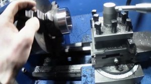 Токарный станок CJM360F