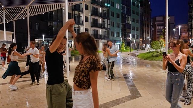 Open air, Bachata (2) - Калининград, Рыбная деревня (18.08.2024) смотреть онлайн