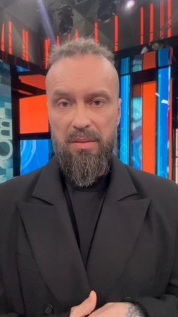 На съемках «Время своих»  — Игорь Бурнышев, он же Игорь Бурито, фронтмен группы Burito