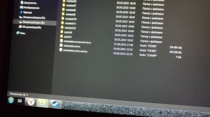 Ведьмак 3 пропали звуки диалога , меча и др. но есть звук знаков !