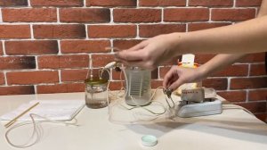 Электролизёр или простейший генератор водорода.