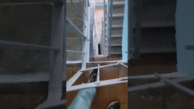 Выживет ли телефон Huawei Honor 6C Pro, если его уранить с винт? смотреть онлайн