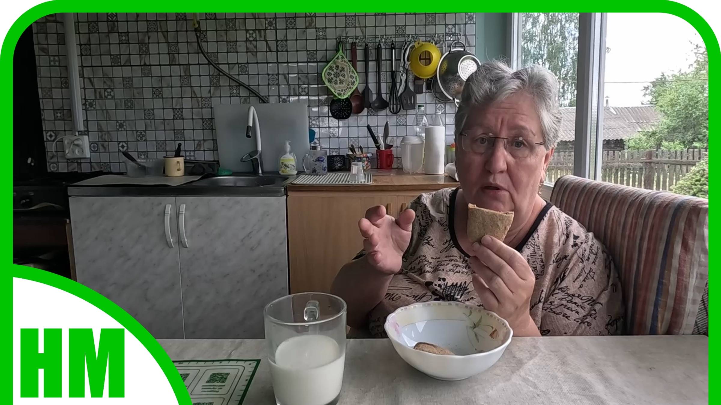 4 июня. Потеряла я сноровку на пирожки....а вновь учиться не буду.