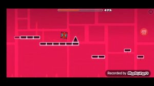 Собрал все монеты в втором уровне Geometry Dash
