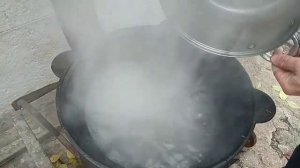 Суп гороховый в казане