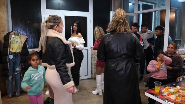 Сгодяване на Коста и Таня смотреть онлайн