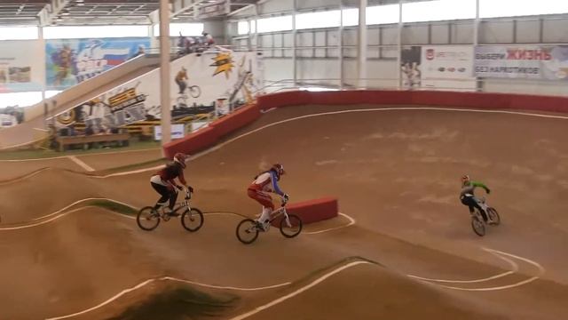 КР1. Женщины Элита. Заезд 2. Мото 1 смотреть онлайн