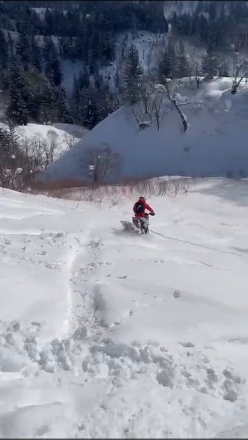 Покатушки на сноубайке Сахалин \ Sakhalin snowbike riding смотреть онлайн