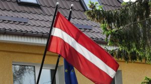 Депутата Латвии выгнали с заседания парламента за слова в защиту русского языка