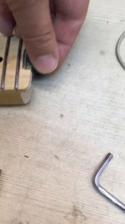 Стоит ли покупать фэйковый Fender Strataocaster (2)