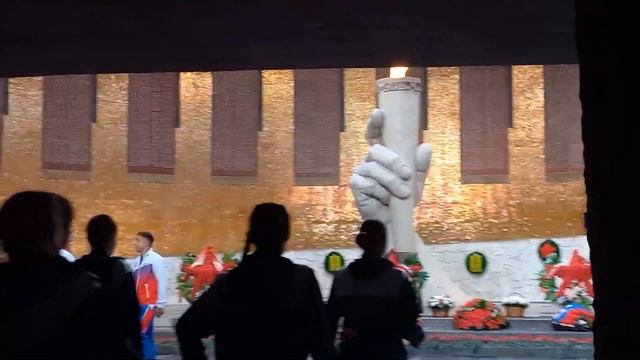 Волгоград. Мамаев Курган. [16.04.2025] видео смотреть онлайн