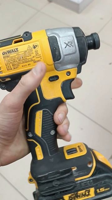 винтоверт dewalt смотреть онлайн