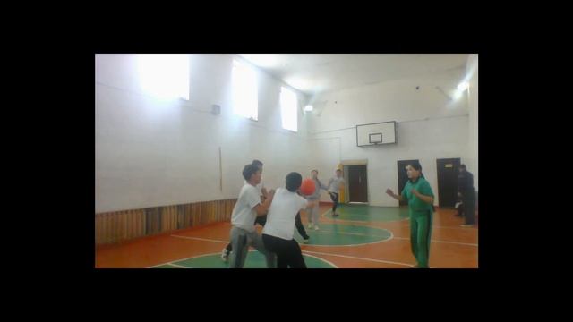 Баскетбол Допты ойыншыға беру әдістері 5 бөлім смотреть онлайн