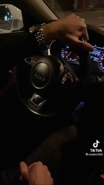 А У МЕНЯ ТРИ МЛАДШИХ БРАТА И СЕСТРА смотреть онлайн