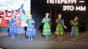 «Ах, Самара-городок», — исп. фольк-шоу группа «Колесо».