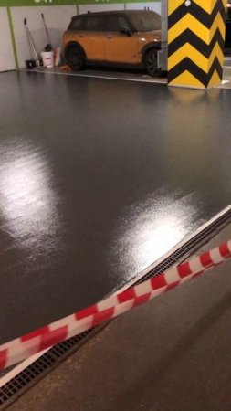 Устройство промышленных полов в подземном паркинге.