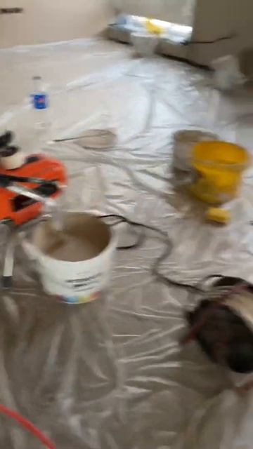 Безвоздушная скоростная покраска в Таганроге Aspro 2700 т?