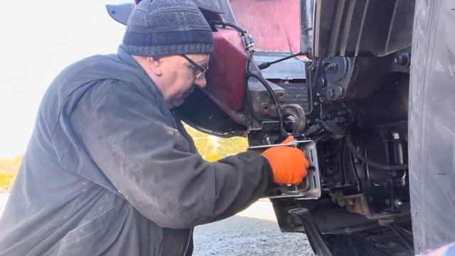 Дальнобой США. Замена бампера. смотреть онлайн