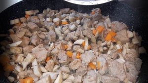 Гречка с мясом и грибами в рукаве — готовим дома.