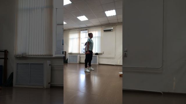 Тренировка с легким весом и в динамичном темпе! смотреть онлайн