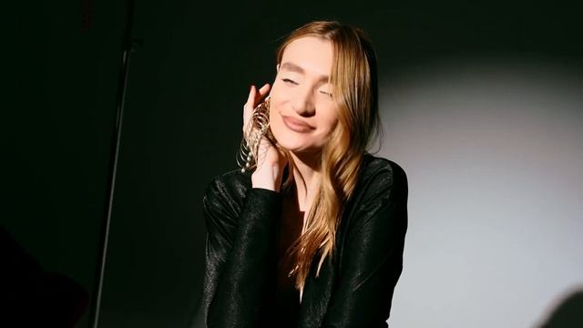 Бэкстейдж выпуска №13 c Машей Миногаровой, Аней Pokrov и Я? смотреть онлайн