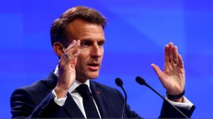 Макрон пообещал суровое наказание участникам беспорядков после победы ПСЖ