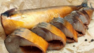 Малосольная Копченая скумбрия без коптильни. Малосольная скумбрия. Рекомендую. Рыбка что надо!
