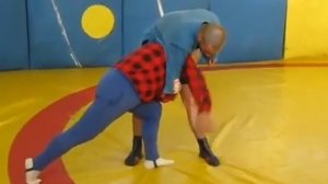 ПРИЁМЫ БОРЬБЫ САМБО! Бросок с захватом руки под плечо