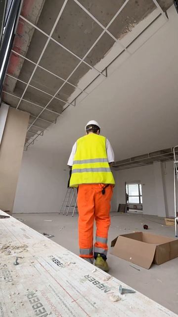 МОНТАЖ СВЕТИЛЬНИКОВ #лето #стройка #врек #работа #работ смотреть онлайн