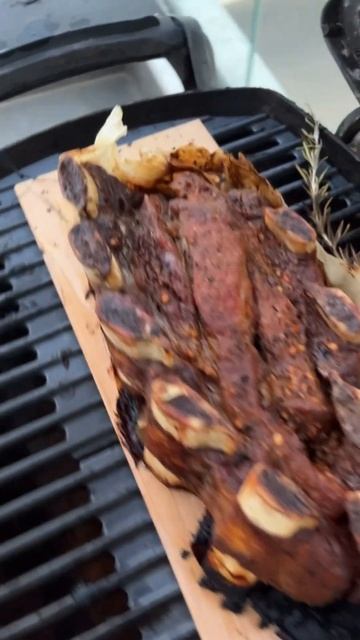 Говядина на газовом гриле смотреть онлайн