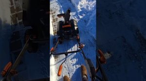Снегоуборщик Worx аккумуляторный