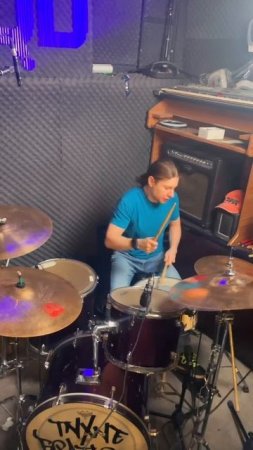 Пахей вжарил сбивку на барабанах #барабаны #солонабарабанах #сбивка #drums #drumsolo #пахей