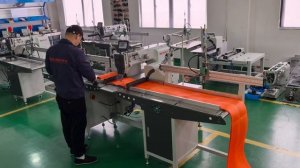 Полностью автоматизированная швейная машина для изго