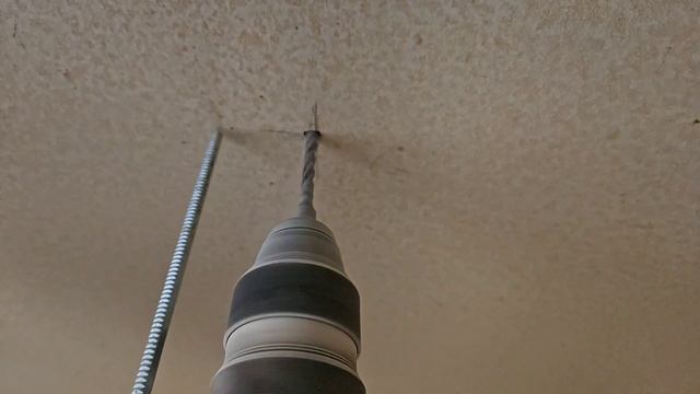 Бюджетный ремонт в квартире. Часть 1. Потолок из ПВХ па? смотреть онлайн