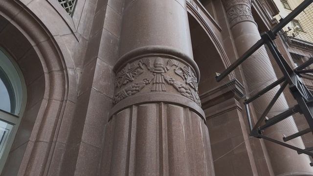 Высотка на Котельнической набережной. История от жительницы.