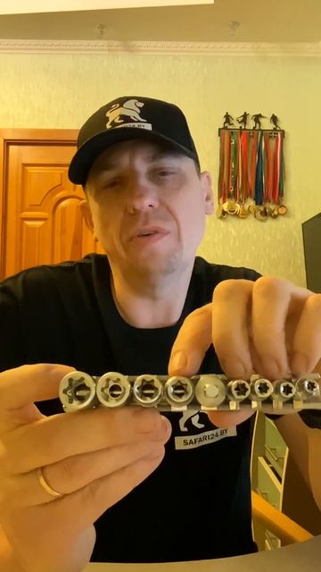 Головки TORX 1/4 E5-8 3/8 Е10-16 (набор 9шт) Yato YT-0520 смотреть онлайн