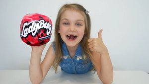 Распаковка самодельного шара ЛОЛ: Кукла Надя Шамак из Леди Баг! 🎀✨