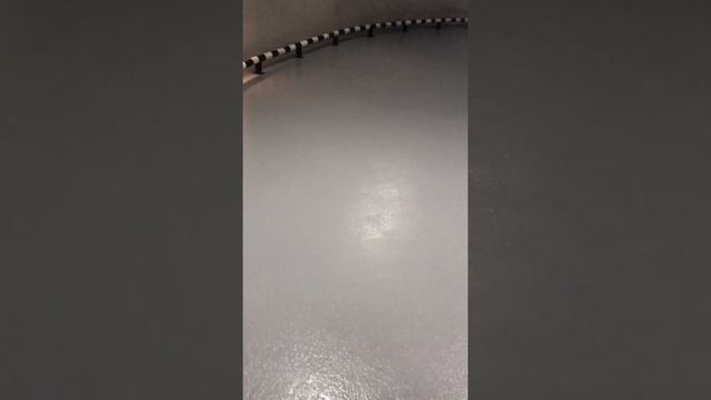 Эпоксидные полы для пандуса подземного паркинга