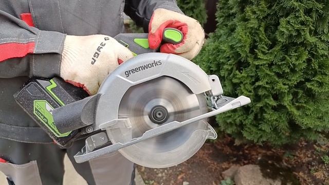 Тест системы остановки диска циркулярной пилы Greenworks GD смотреть онлайн