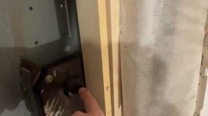 Утепление железной двери и проема в дачном доме, обшив